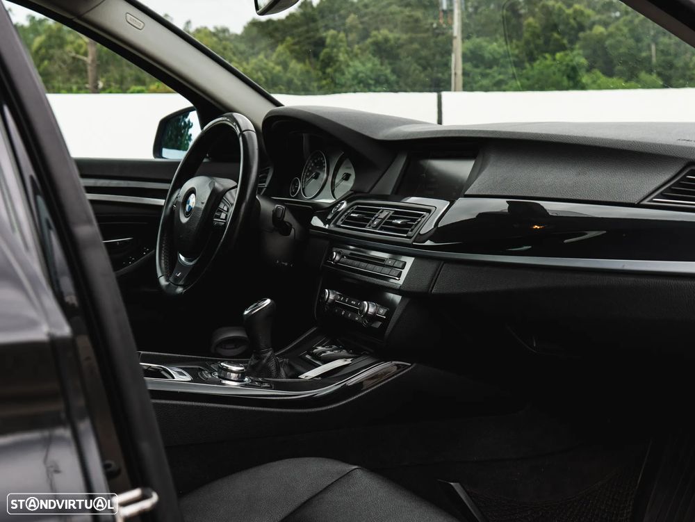 BMW 520 d Pack M - 15