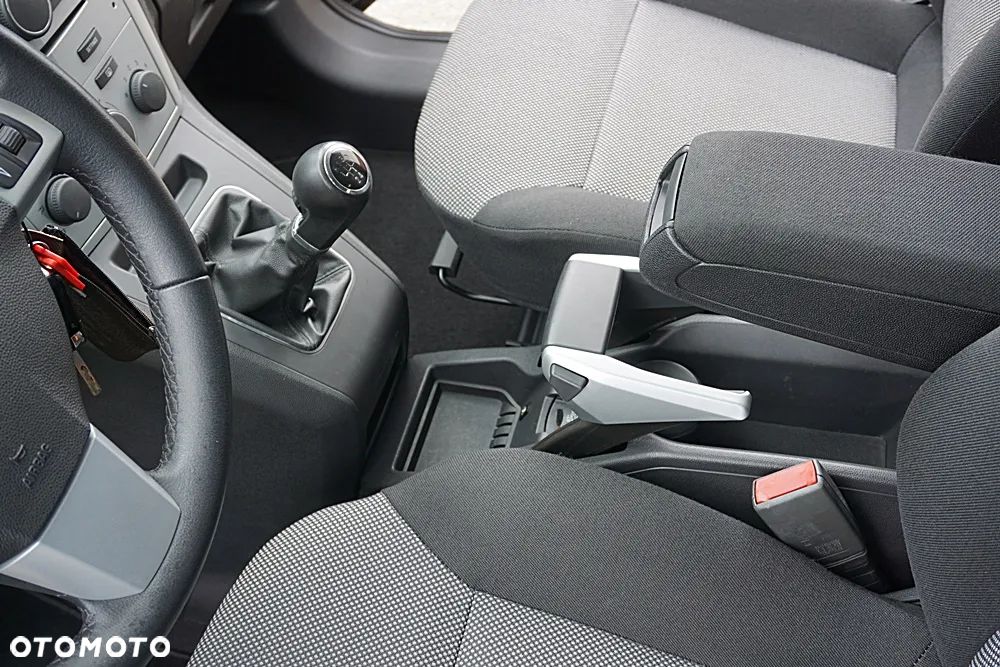 Opel Zafira 1.8 Edition - 34