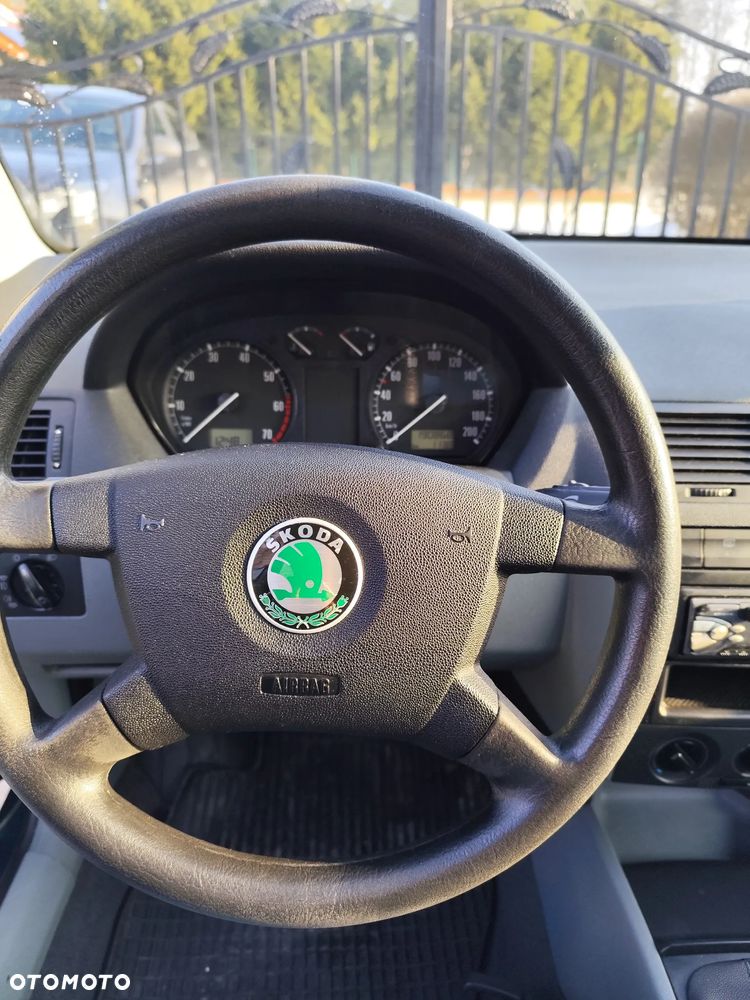 Skoda Fabia 1.4 16V Comfort - 6