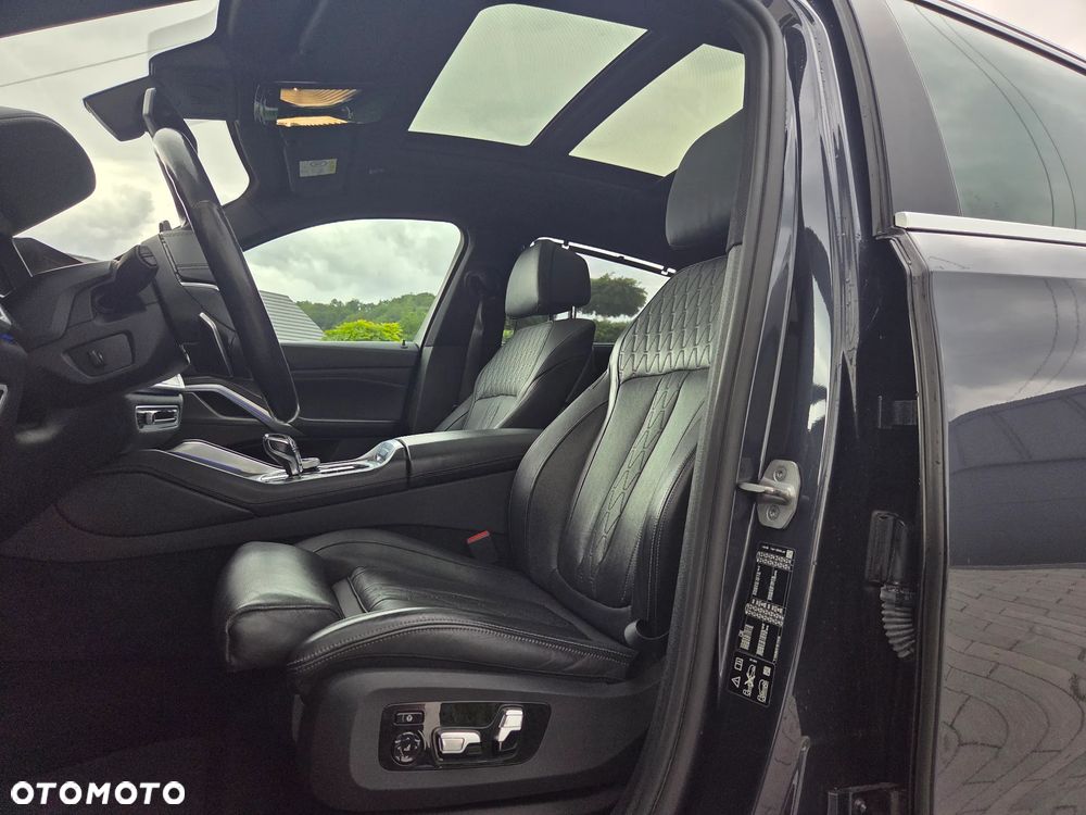 BMW X6 - 8