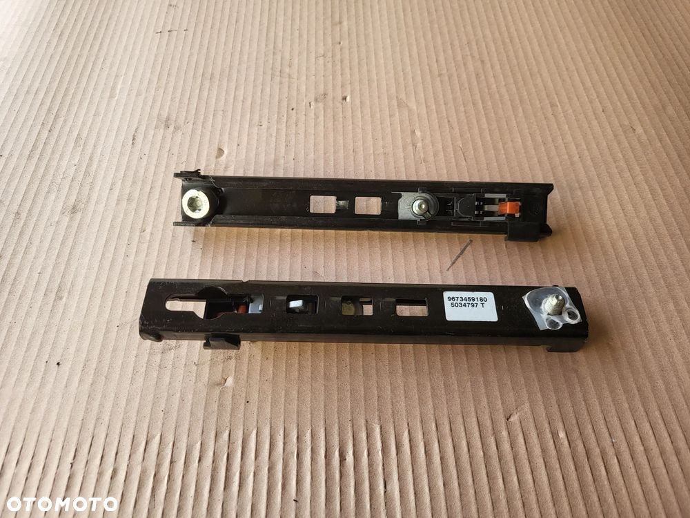 Suwak regulacja pasa bezpieczeństwa Citroen C4 Picasso II - 1