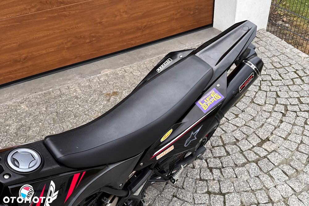 Yamaha WR - 26