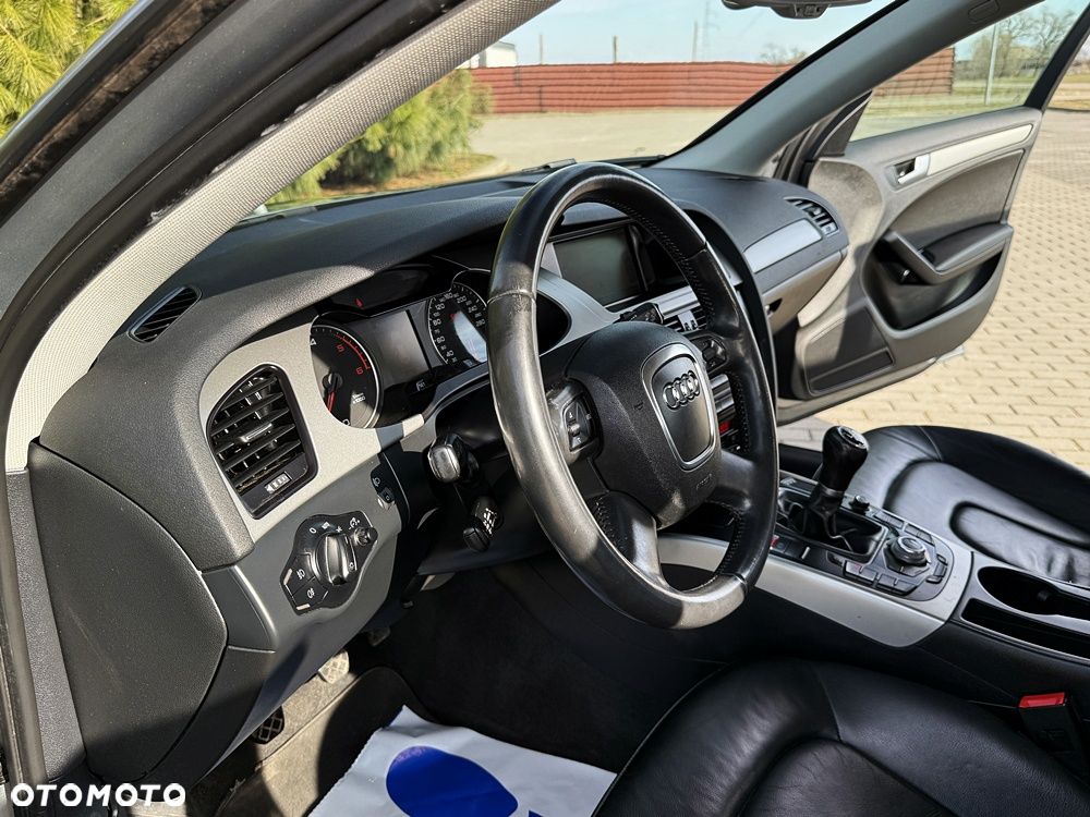 Audi A4 Avant 2.0 TDI 116g DPF Ambiente - 27