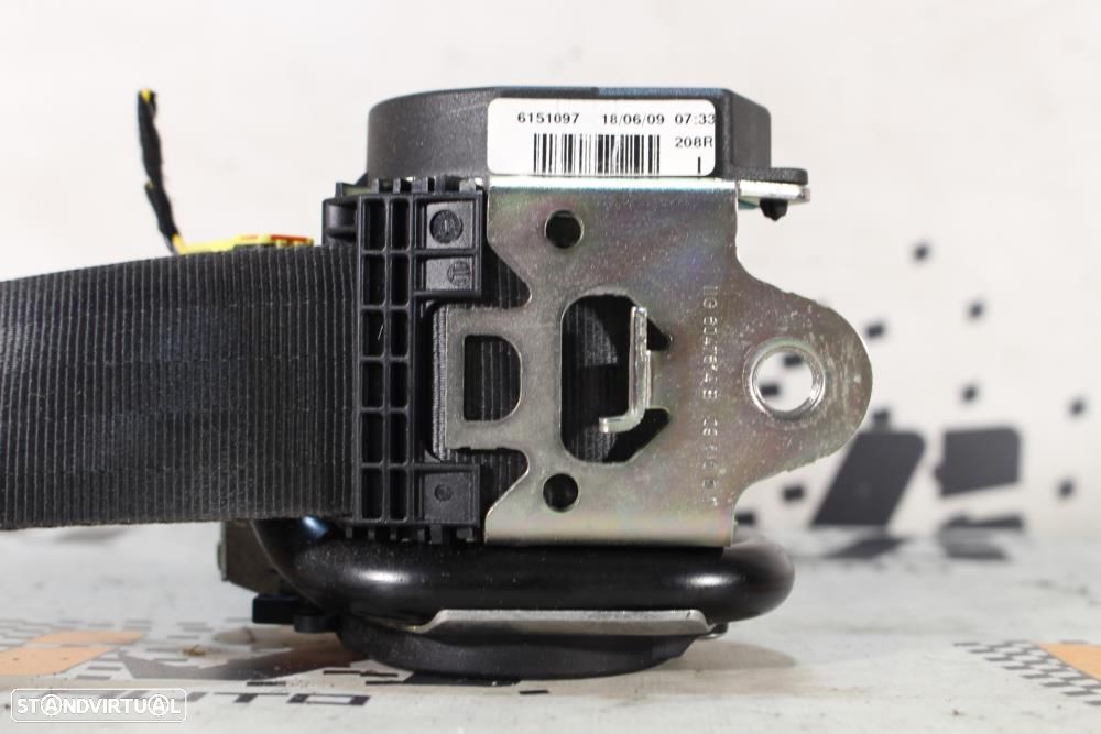 Cinto Frontal Esquerdo Volkswagen Scirocco (137, 138)  1K8857705a / 61 - 5