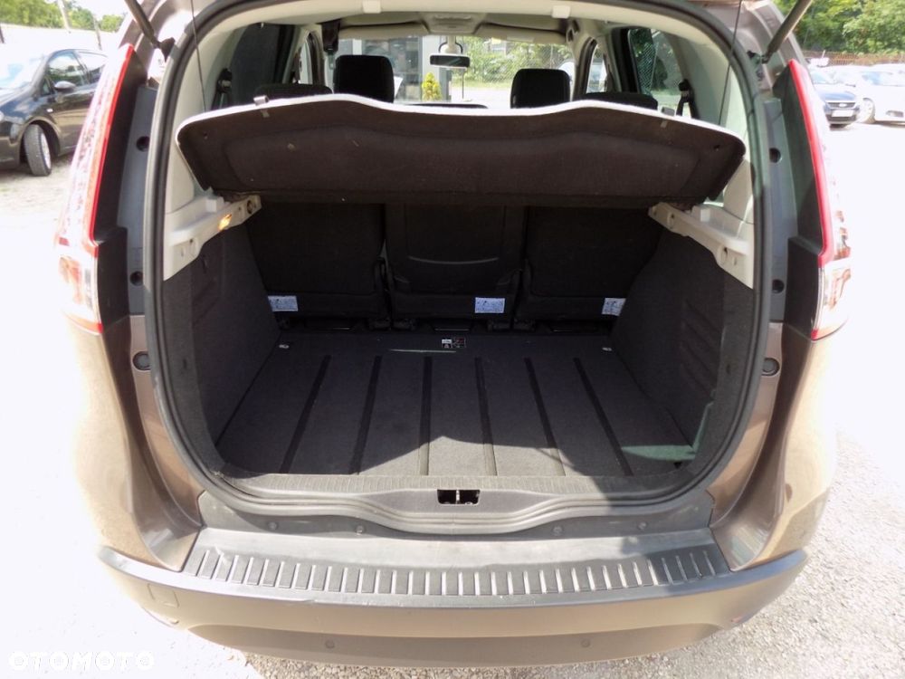 Renault Scenic - 9