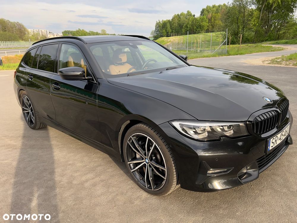 BMW Seria 3 330i Sport Line sport - 3