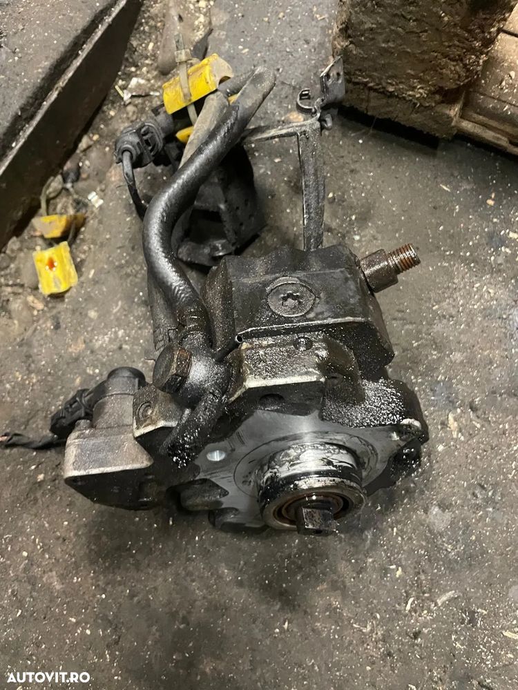 Pompa inalte / injectie Hyundai Santa Fe 2 2.2 diesel D4EB 2007 - 2