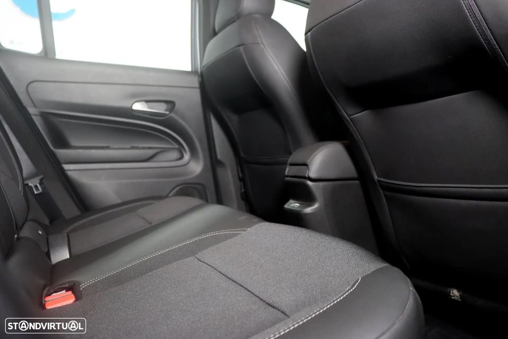 Jeep Avenger 54 kWh Altitude - 17