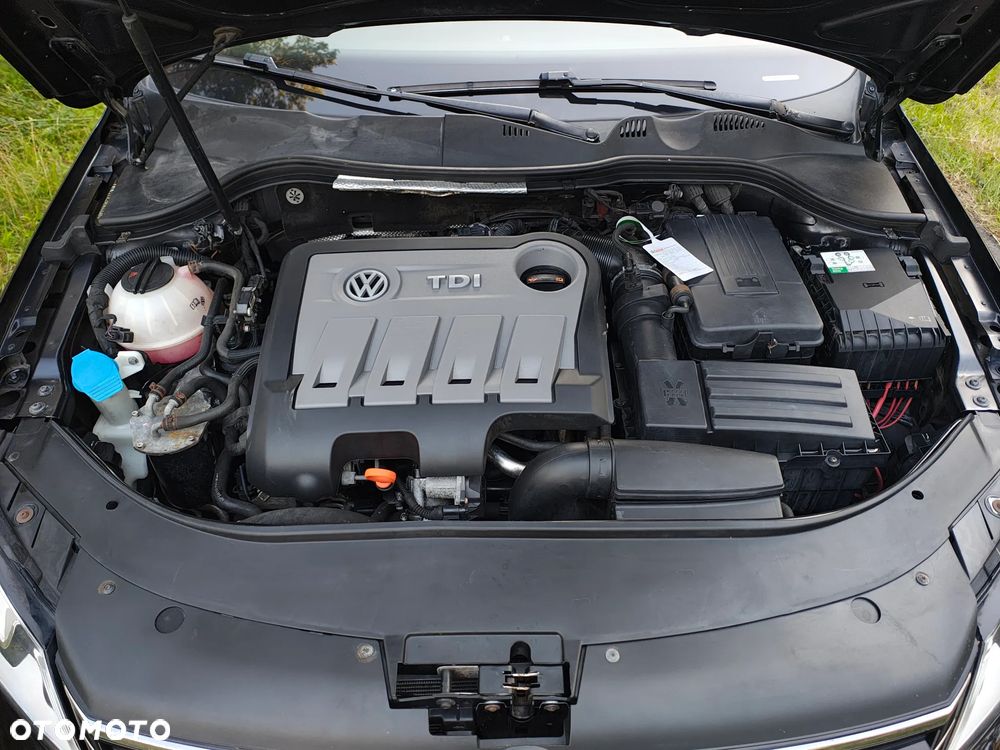 Volkswagen Passat - 40