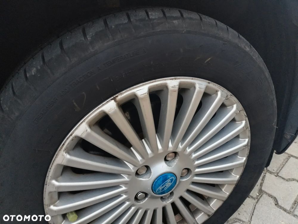 Ford Mondeo 2.0 Trend X - 14