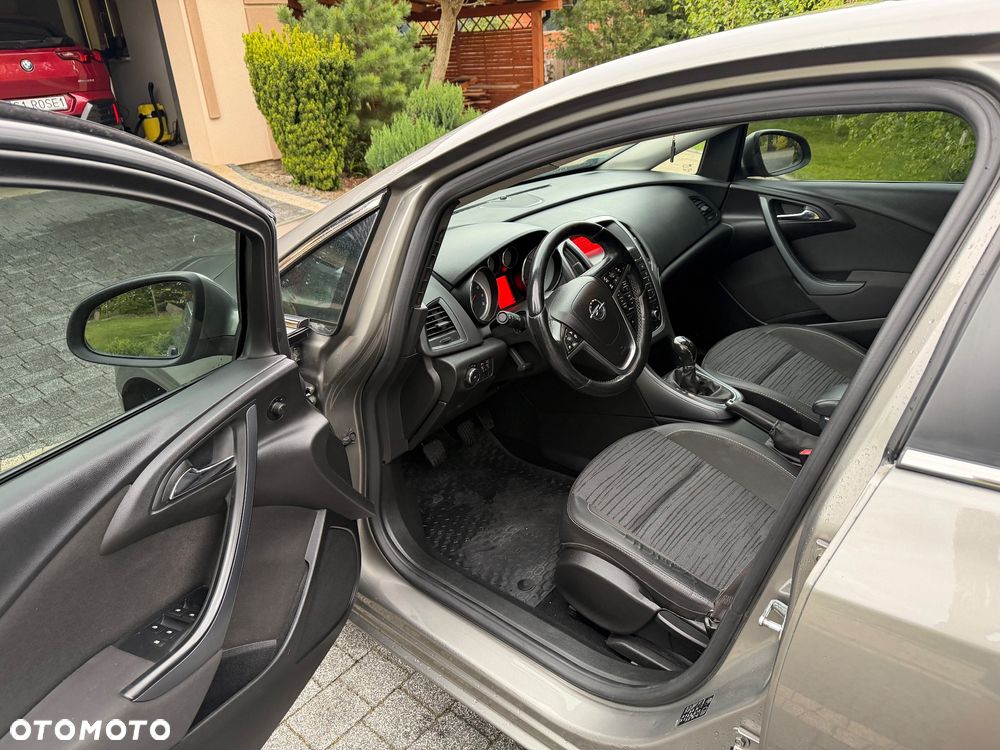 Opel Astra 1.4 Turbo - 6