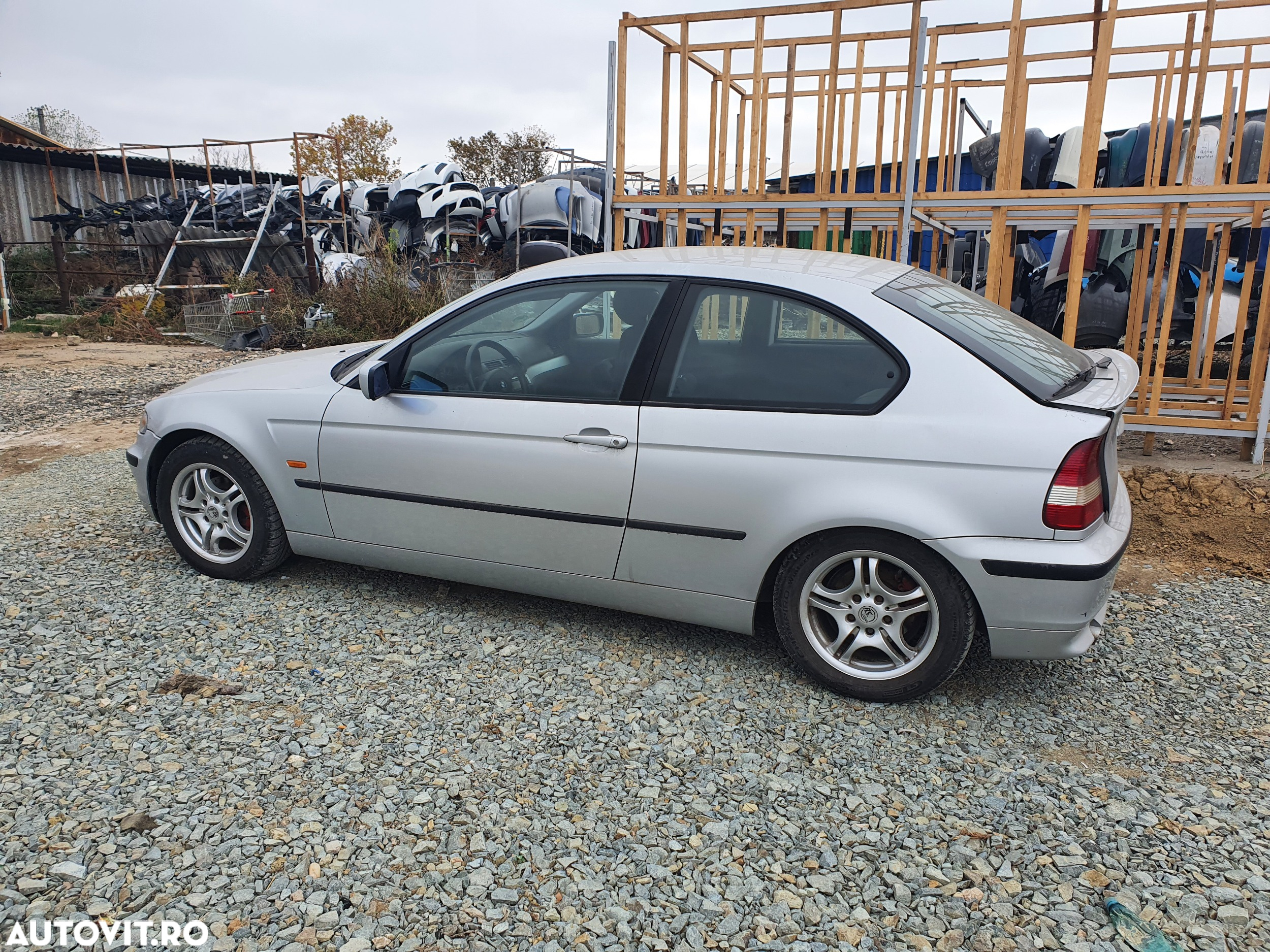 Dezmembrari  BMW 3 (E46)  1998  > 2007 316 ti Benzina - 3