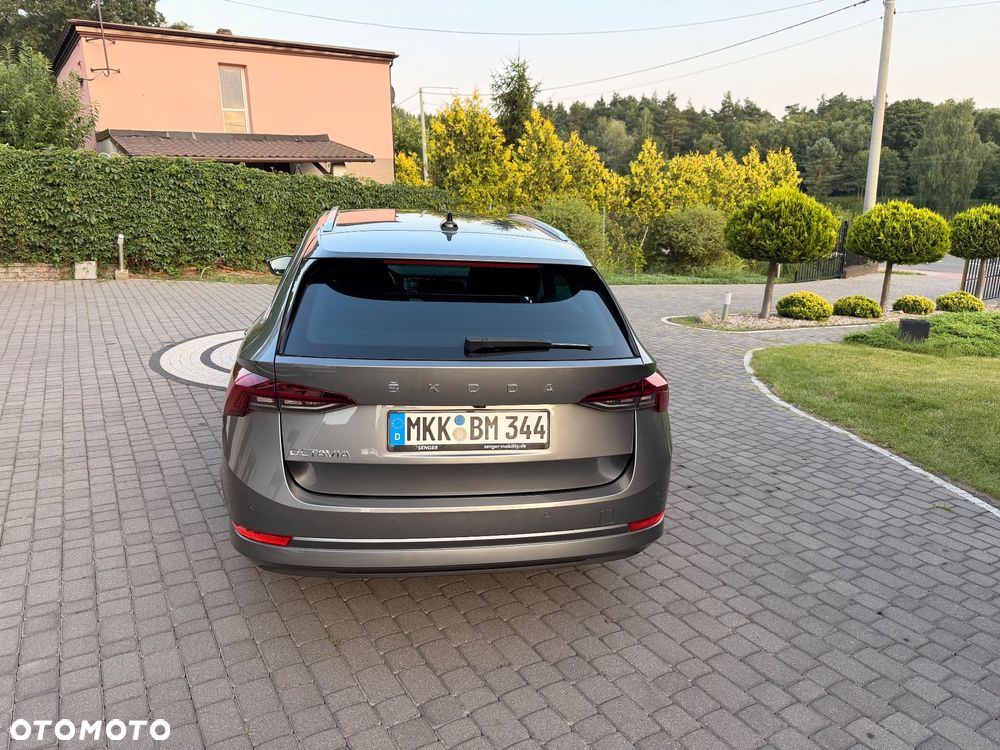Skoda Octavia 2.0 TDI DSG Edition - 6