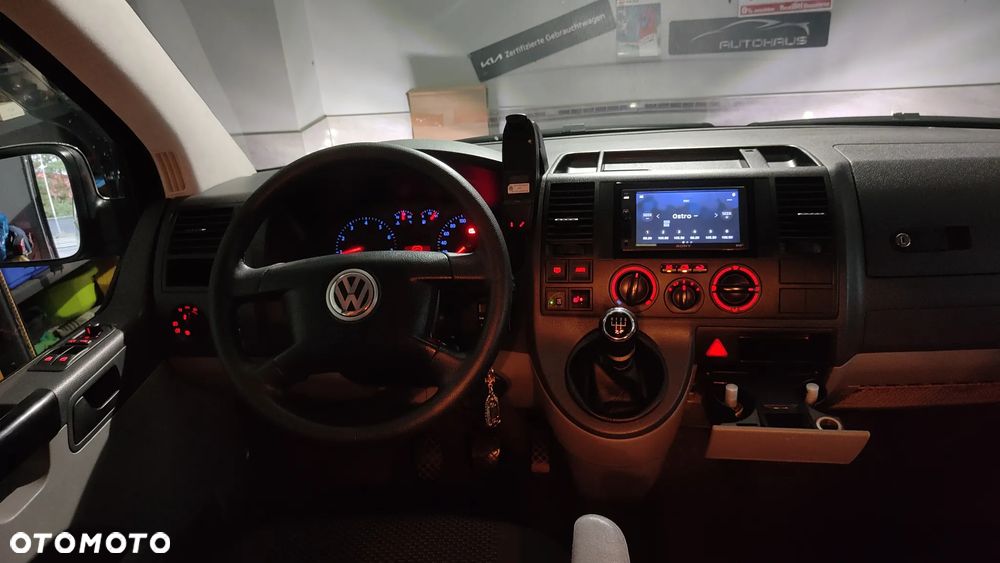 Volkswagen Transporter L2H1 - 14