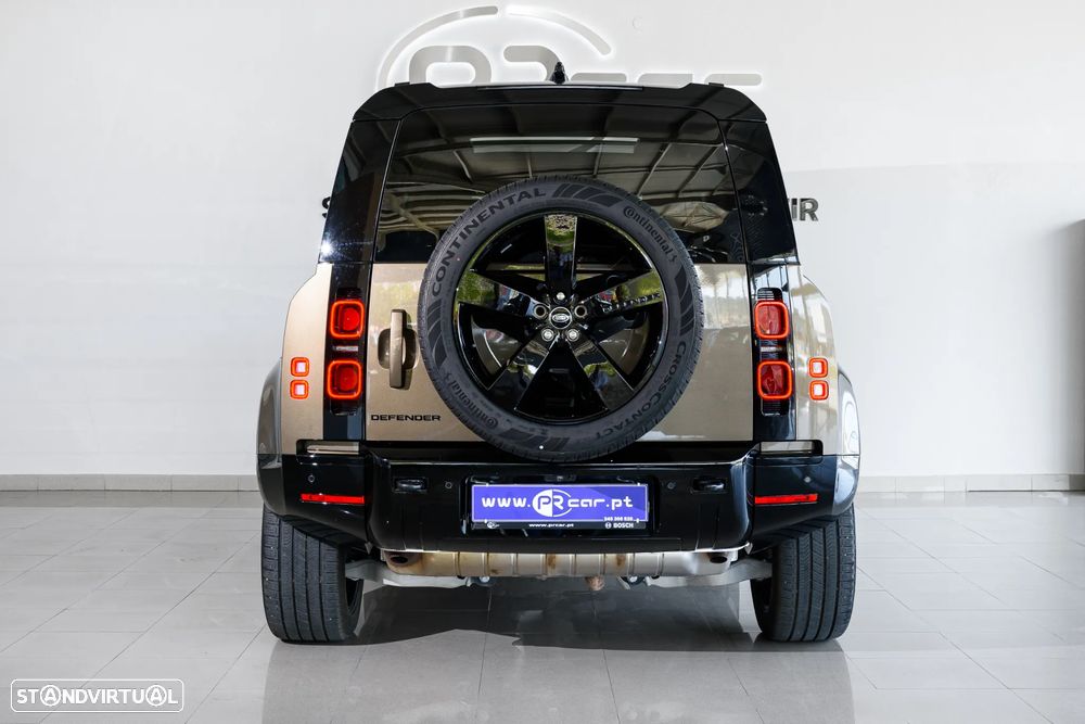 Land Rover Defender 2.0 P300e 110 AWD X-Dynamic SE - 13