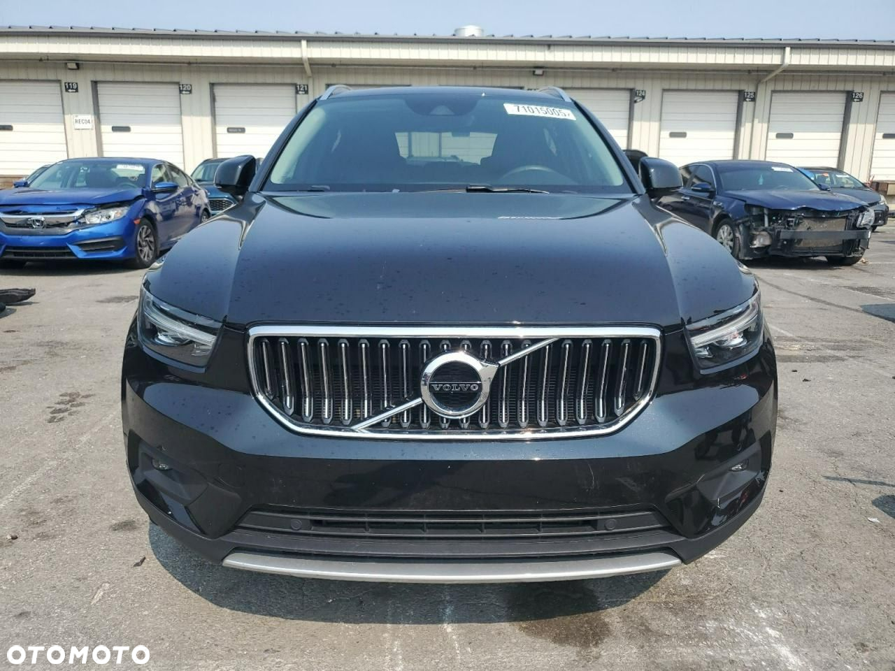 Volvo XC 40 - 8