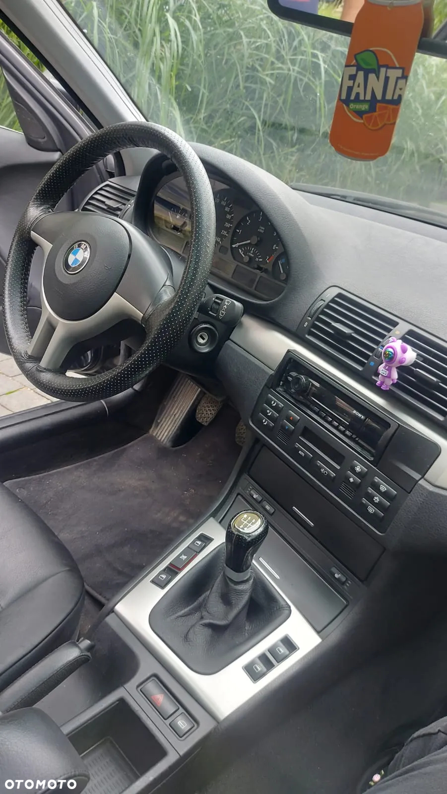 BMW Seria 3 320i Touring - 37