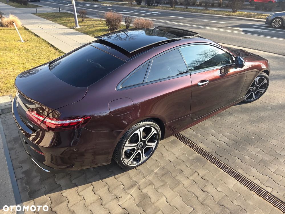 Mercedes-Benz Klasa E 200 4-Matic 9G-TRONIC - 9