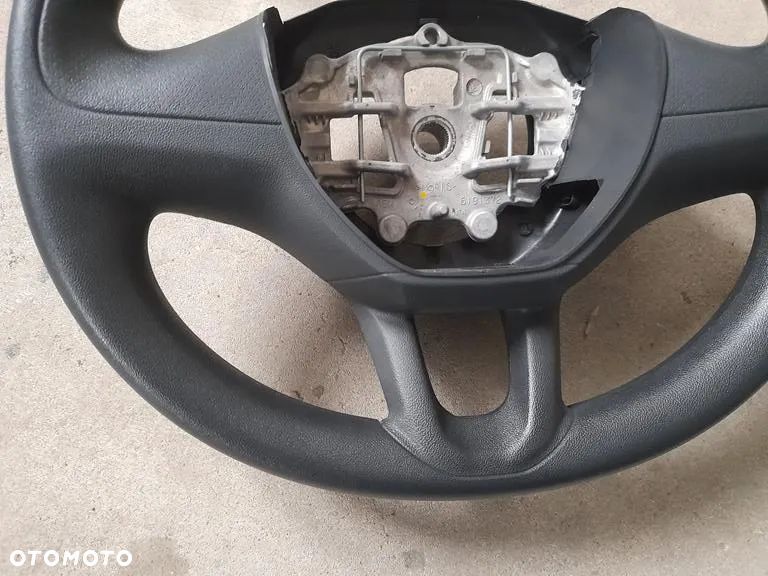 Kierownica Peugeot 208 I 2008 I - 5