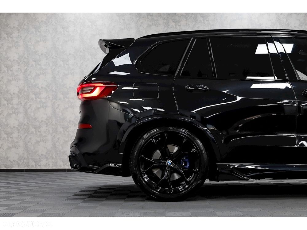 Oryginalne felgi BMW 21 M pakiet 5x112 X5 G05 X6 G06 Styling 741 9.5j ET37 IS37 10.5j ET43 IS43 8071998 alufelgi 8071999 SUV Czarne Black Piano oryginał WZ 741M wzór style - 32