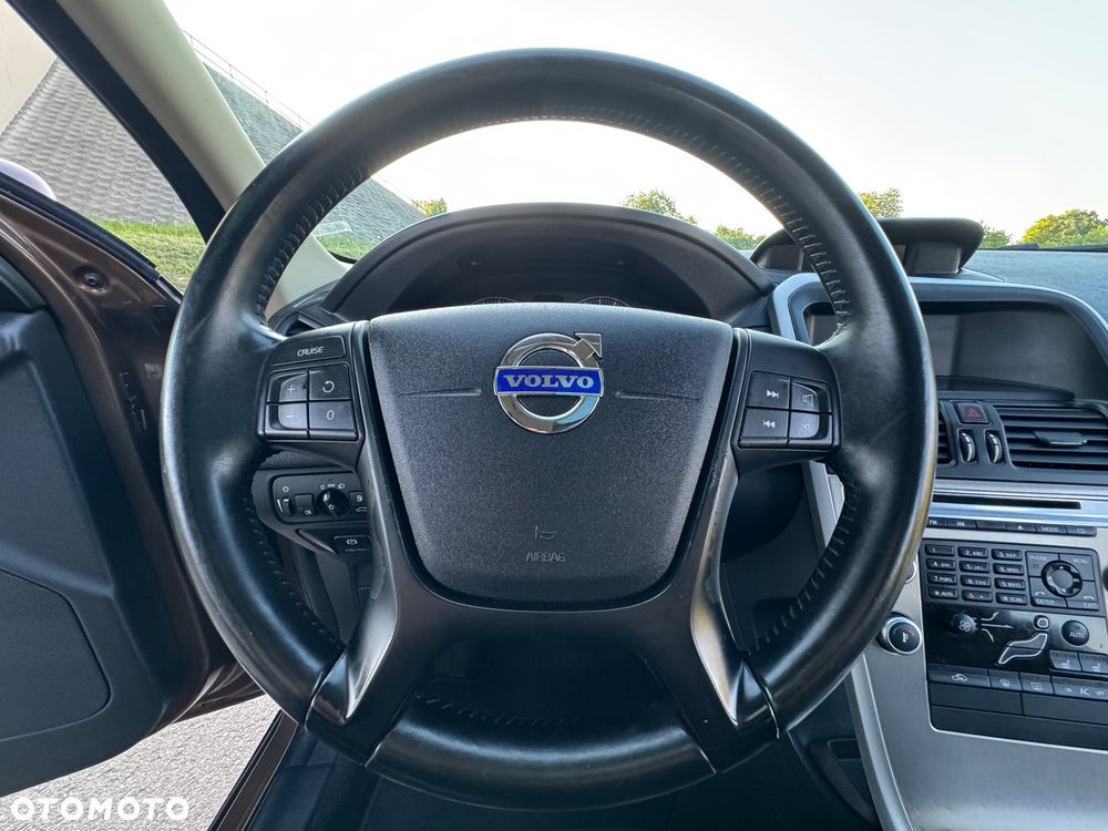 Volvo XC 60 - 36