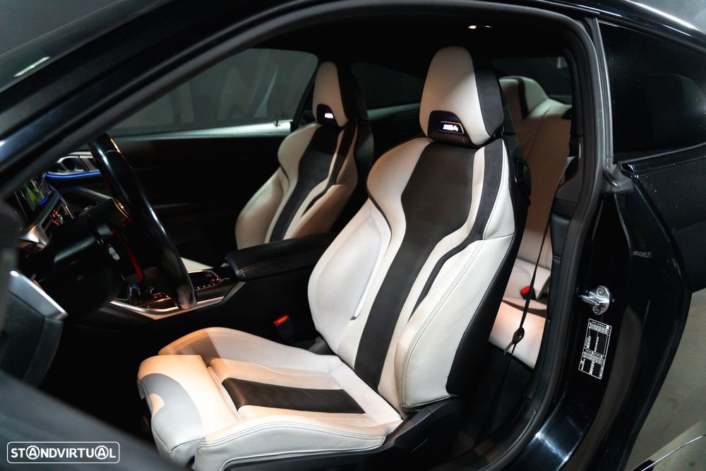 BMW M4 Competition - 11