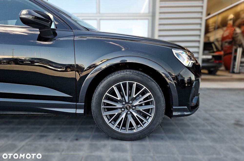 Audi Q3 Sportback - 27