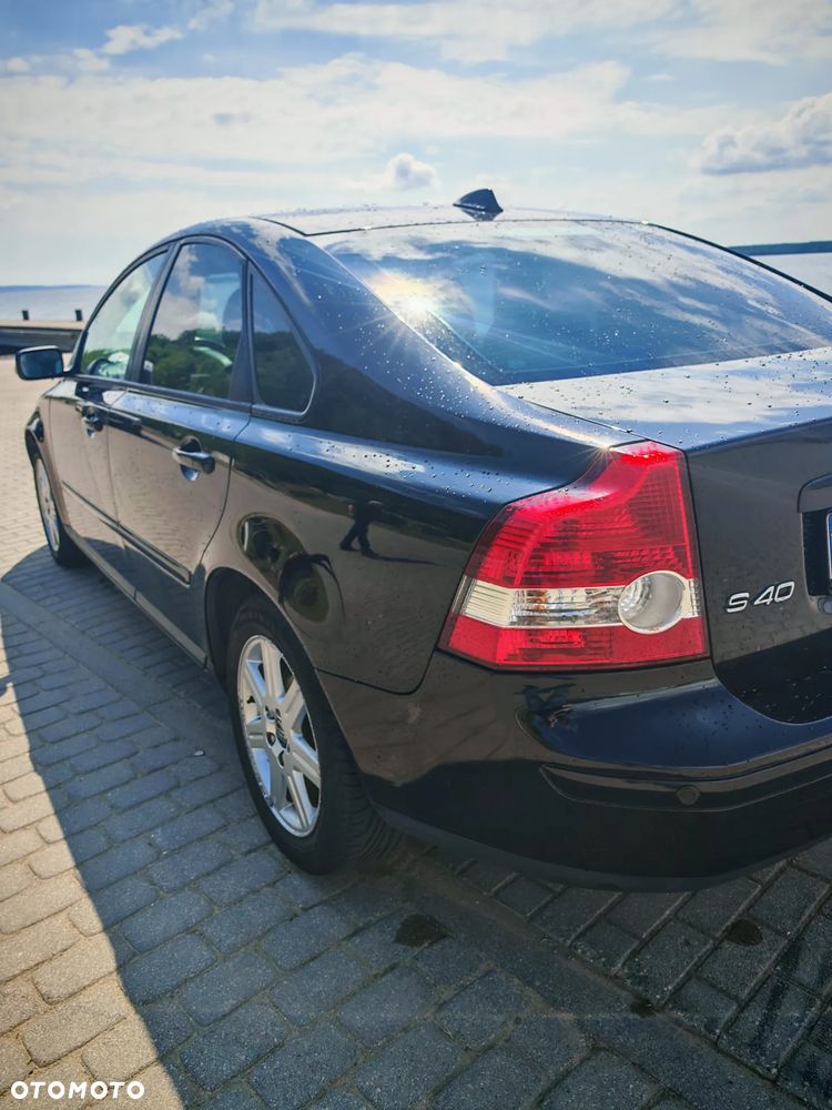 Volvo S40 1.8 Momentum - 10