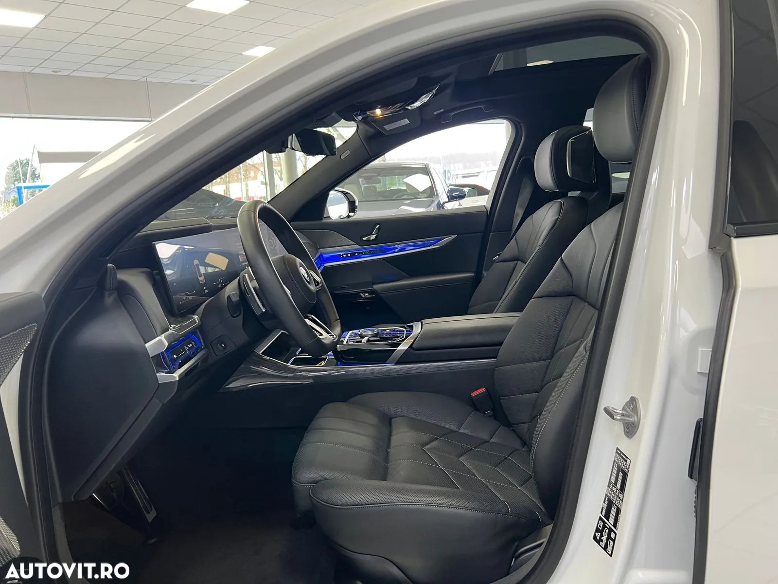BMW Seria 7 740d xDrive MHEV - 7