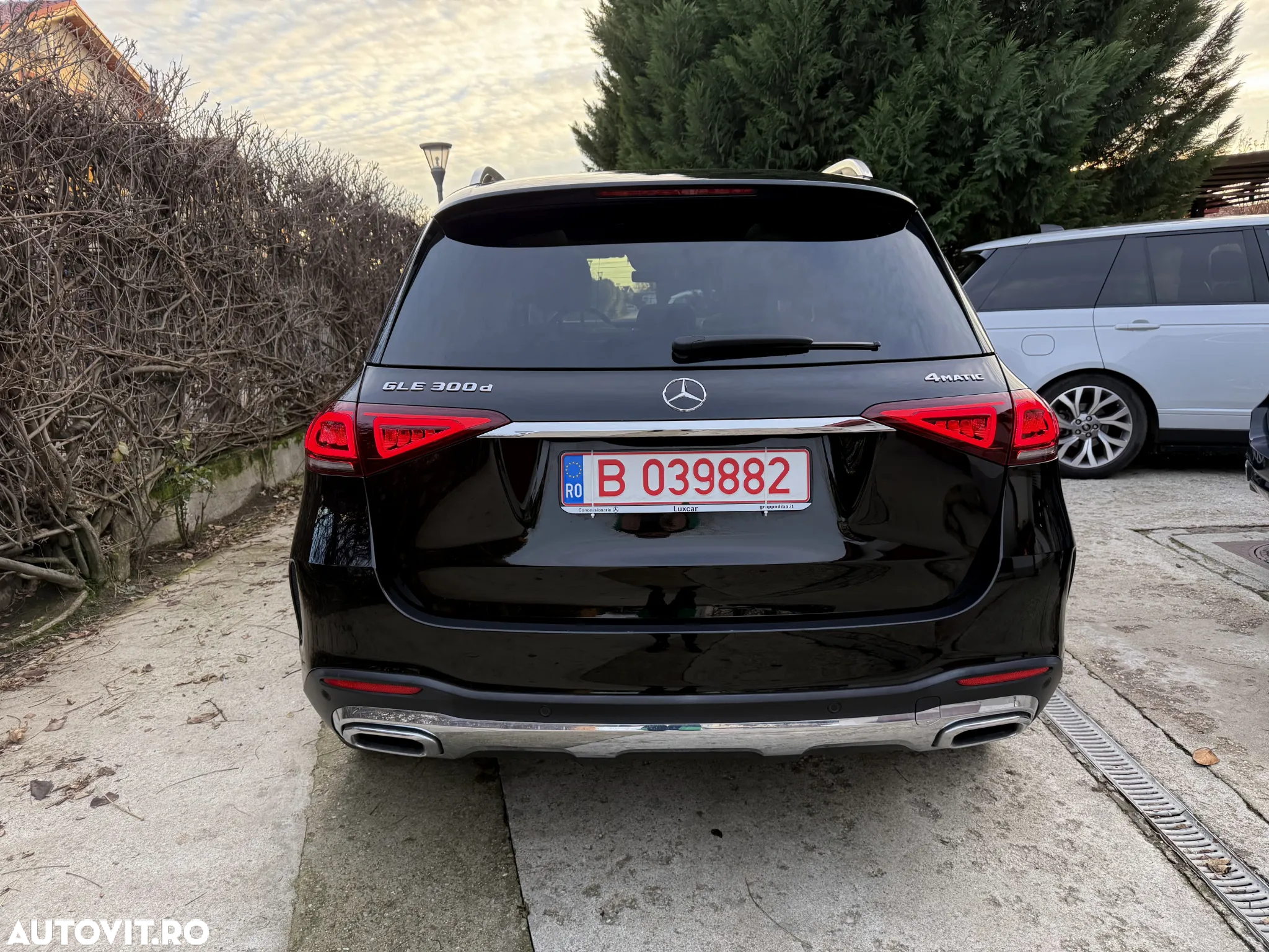 Mercedes-Benz GLE 300 d 4Matic 9G-TRONIC AMG Line - 7