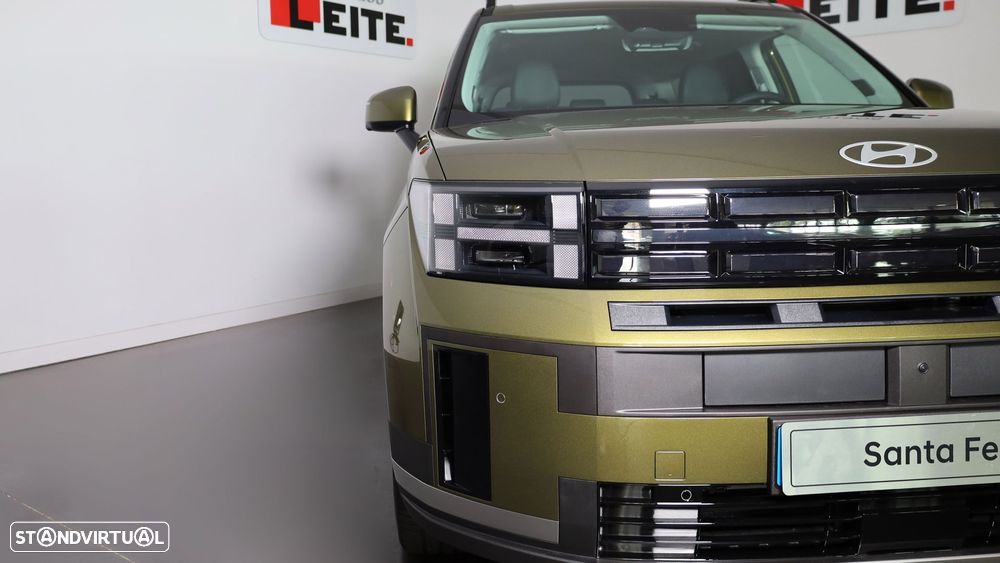 Hyundai Santa Fe 1.6 T-GDI PHEV Vanguard - 3