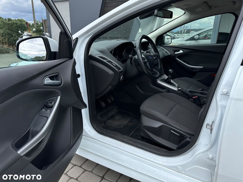 Ford Focus - 17