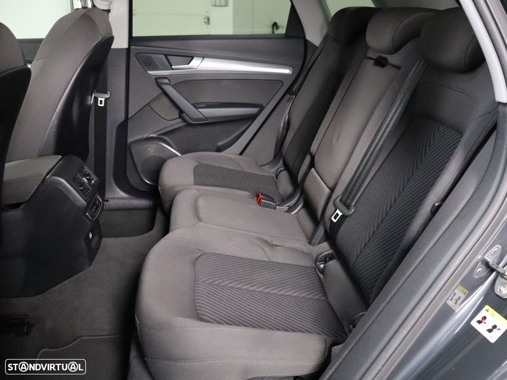 Audi Q5 50 TFSIe quattro S tronic - 12