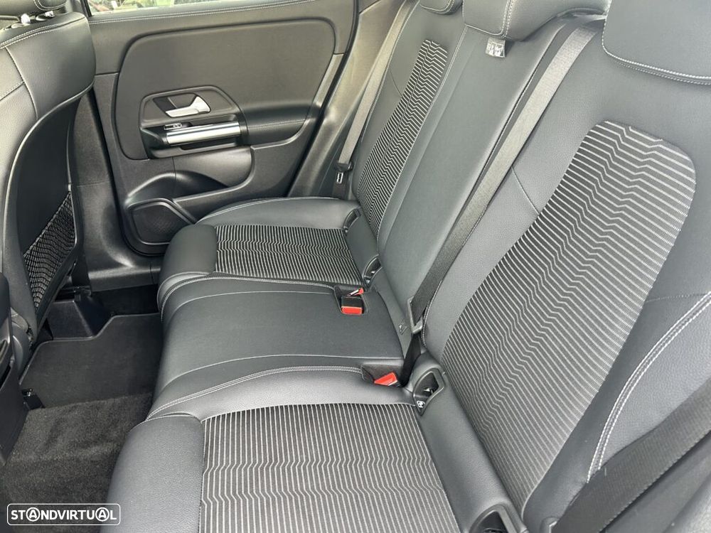 Mercedes-Benz GLA 250 e 8G-DCT Edition Progressive Line - 24
