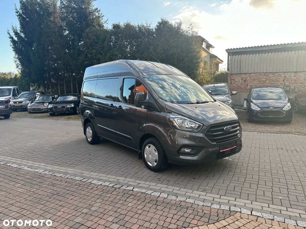 Ford TRANSIT CUSTOM - 3