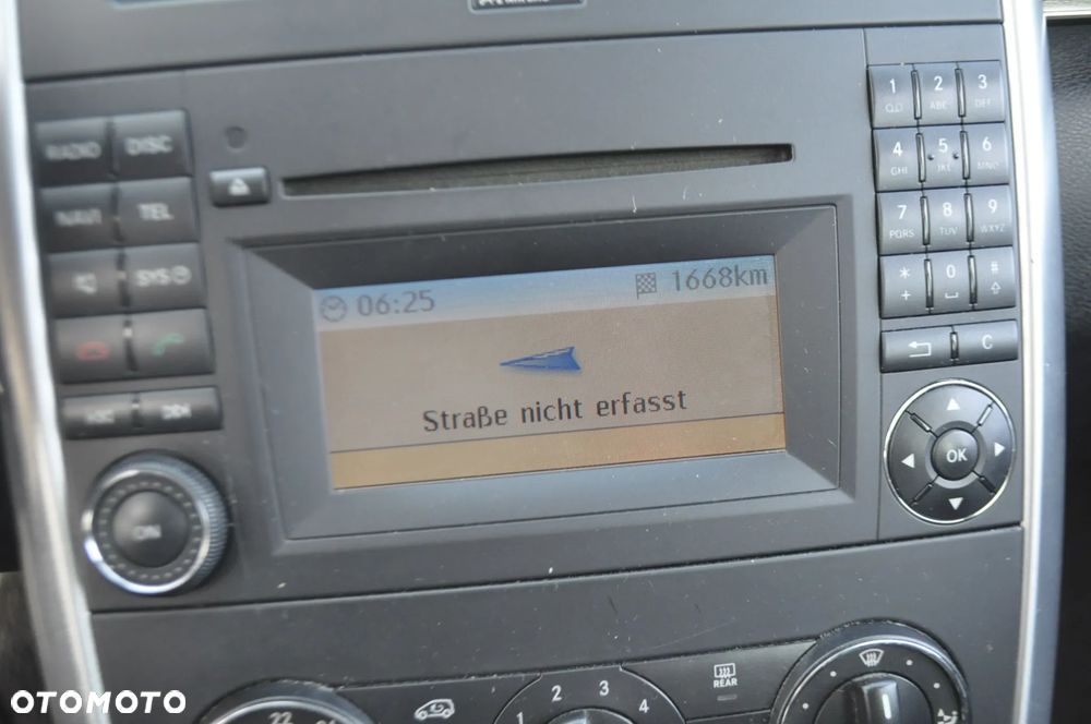 Mercedes-Benz Klasa B 160 BlueEFFICIENCY SPORT EDITION - 19