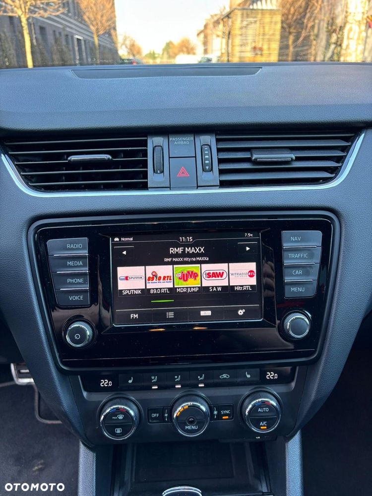 Skoda Octavia 2.0 TDI DSG RS - 34