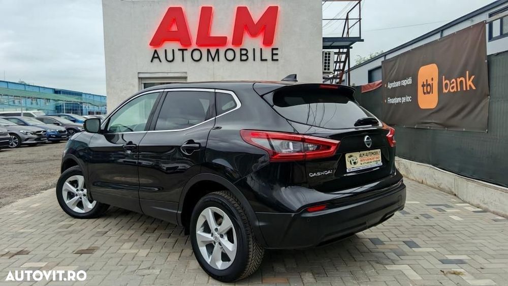 Nissan Qashqai - 10