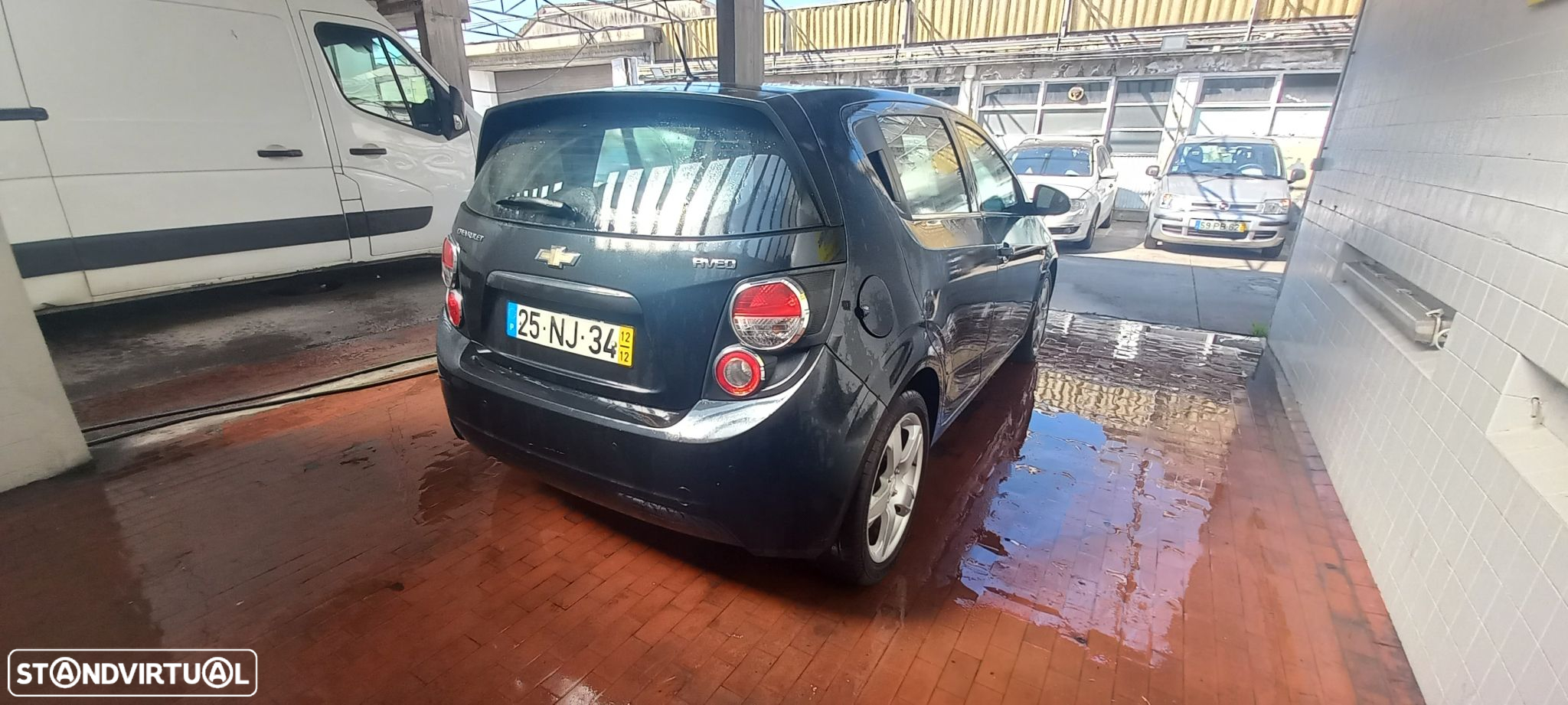 Chevrolet Aveo - 15
