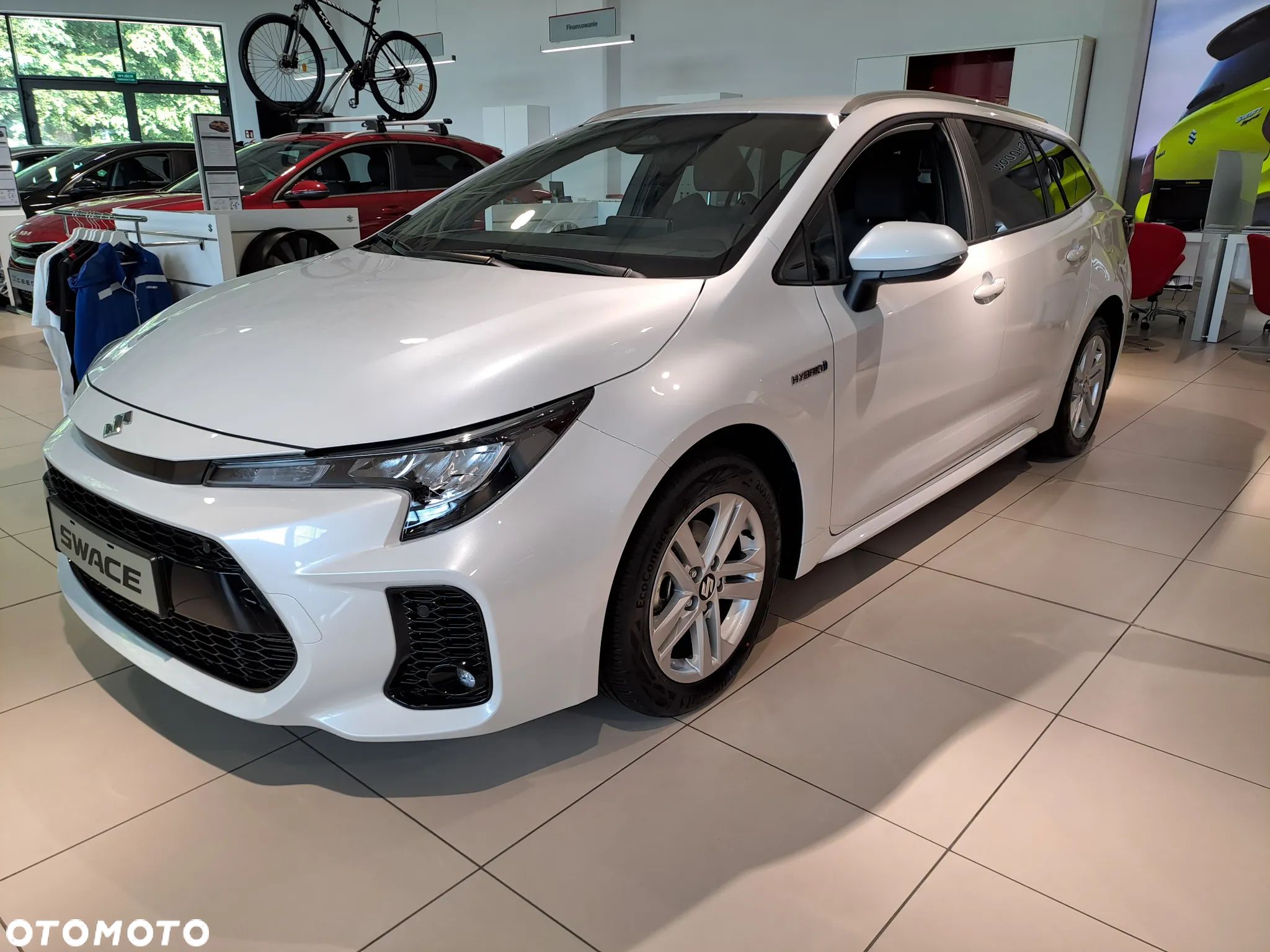 Suzuki Swace - 1