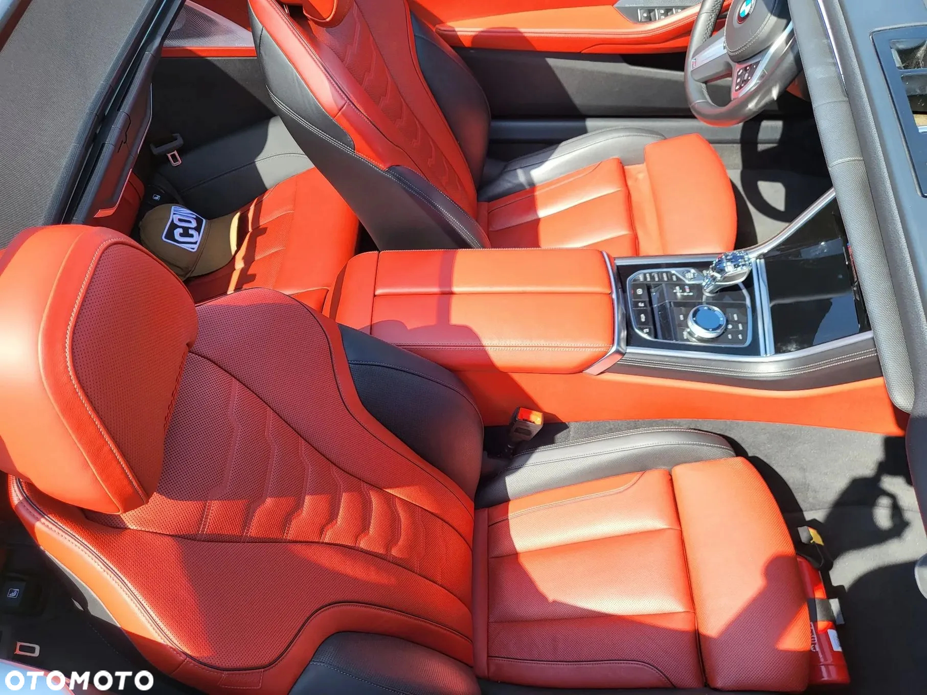 BMW Seria 8 M850i xDrive - 14