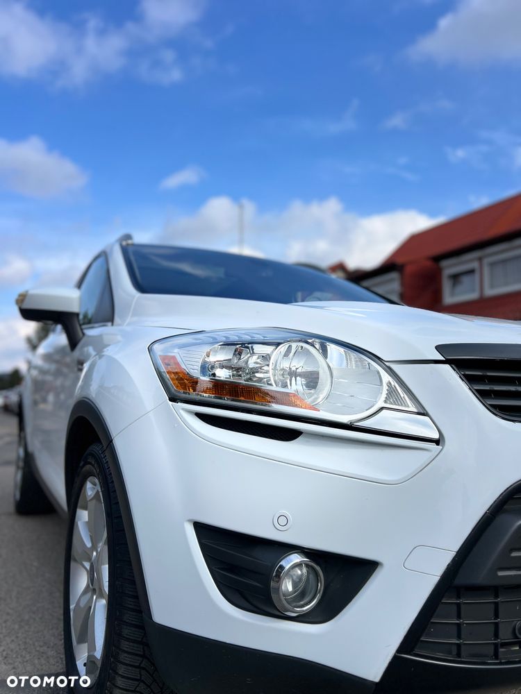 Ford Kuga 2.0 TDCi 4x4 Titanium - 6