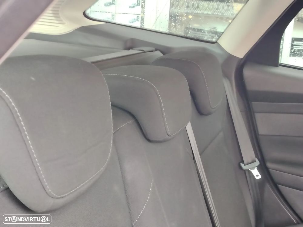 Ford Focus SW 1.0 EcoBoost S&S Business Edition - 14