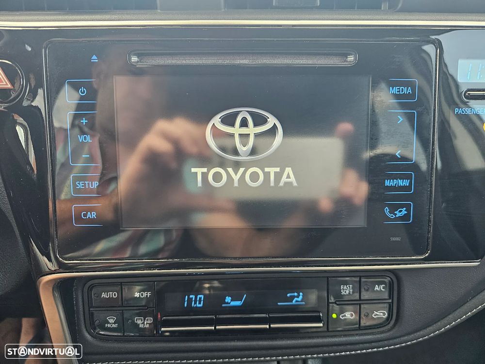 Toyota Auris Touring Sports 1.4 D-4D Comfort+Pack Sport - 20