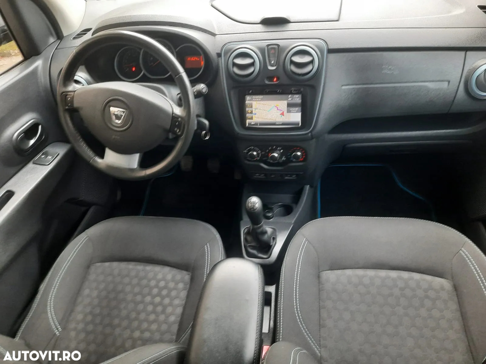 Dacia Lodgy 1.2 TCe 115 CP Stepway - 5