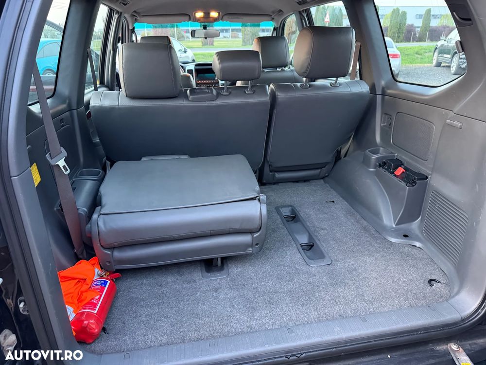 Toyota Land Cruiser 3.0 TD-4D Aut Executive - 12