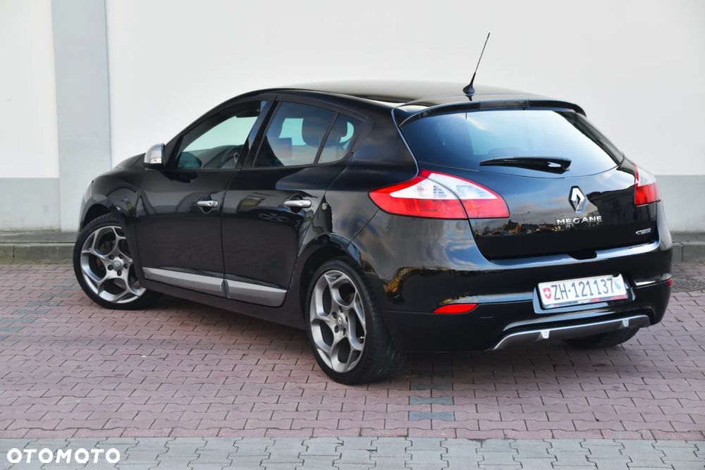 Renault Megane TCe 180 GT - 39