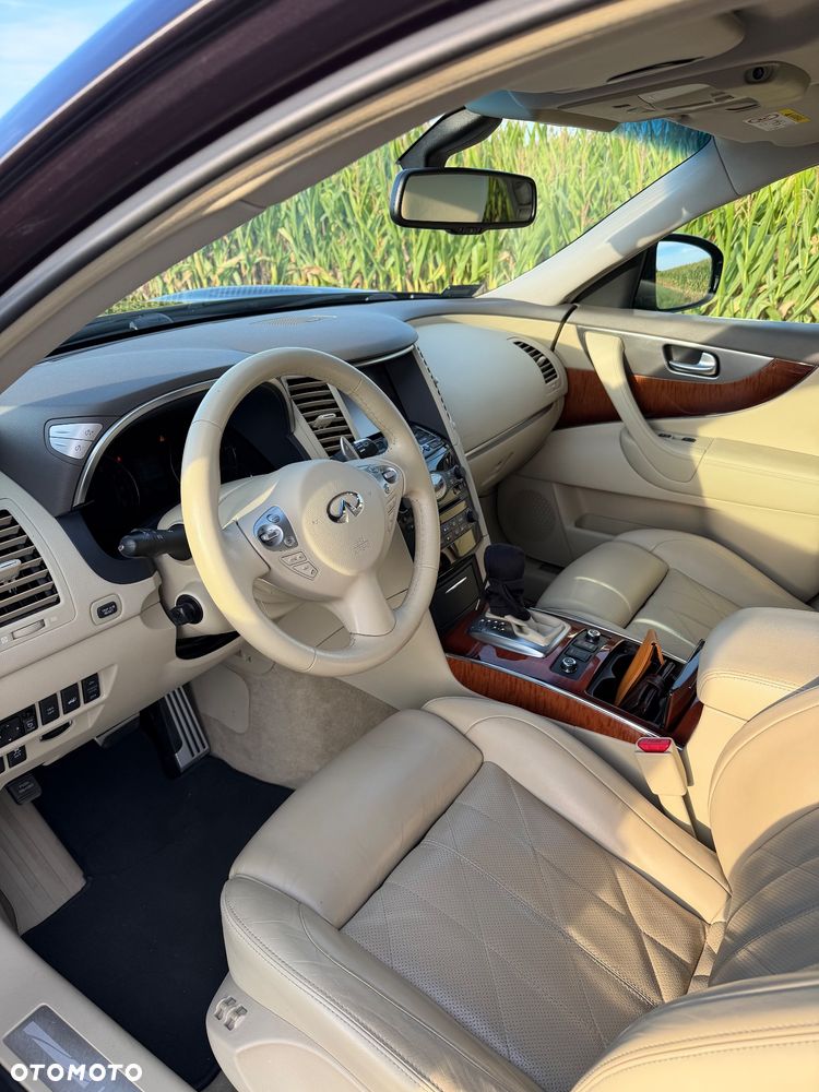 Infiniti QX70 3.7 S Premium EU6 - 9