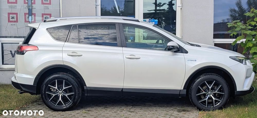 Toyota RAV4 Hybrid Premium 4x2 - 14