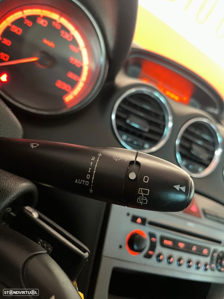 Peugeot 308 SW 1.6 HDi Executive - 19